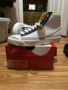 Nike White Navy and Yellow High-Top Sneakers